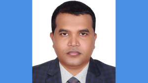 জাতীয় বাজেটে মধ্যবিত্তের অদৃশ্য যুদ্ধ: যারা কর দেয়, তারাই বাঁচে না জাতীয় বাজেটে মধ্যবিত্তের অদৃশ্য যুদ্ধ: যারা কর দেয়, তারাই বাঁচে না