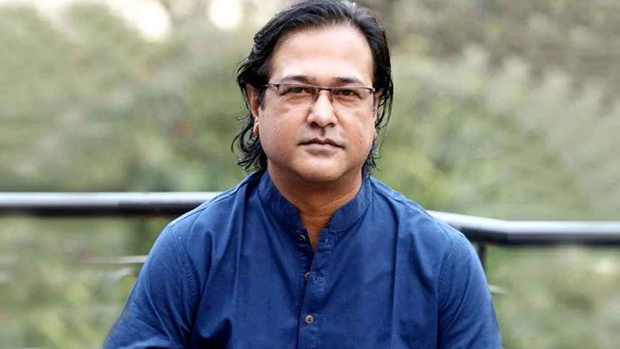 ফেসবুক থেকে নিজেকে সরিয়ে নিলেন আসিফ