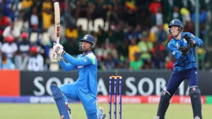 ফাইনালে সূর্যবংশির রেকর্ড সেঞ্চুরিতে ভারতের বোর্ডে ৪১১ রান ফাইনালে সূর্যবংশির রেকর্ড সেঞ্চুরিতে ভারতের বোর্ডে ৪১১ রান