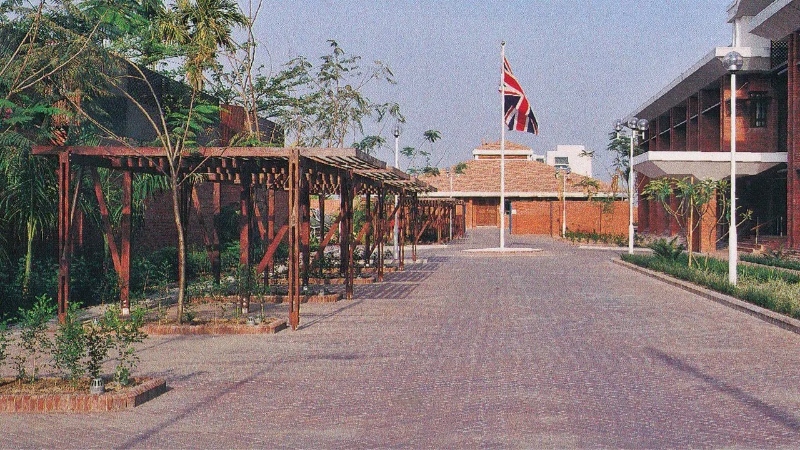 বাংলাদেশ ভ্রমণে সতর্কতা যুক্তরাজ্যের